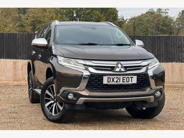 Mitsubishi Shogun Sport 2.4D 3 Auto 4WD Euro 6 5dr Mitsubishi Shogun Sport 2.4D 3 Auto 4WD Euro 6 5dr