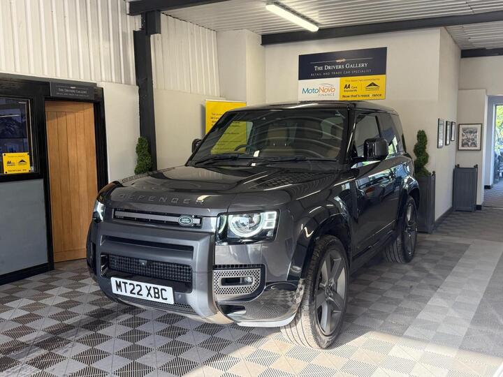 Land Rover Defender 90 5.0 P525 V8 Auto 4WD Euro 6 (s/s) 3dr Land Rover Defender 90 5.0 P525 V8 Auto 4WD Euro 6 (s/s) 3dr