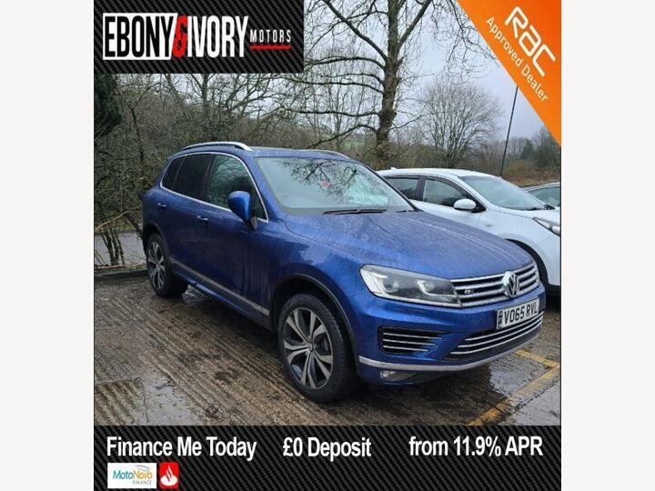 Volkswagen TOUAREG 3.0 TDI V6 BlueMotion Tech R-Line Tiptronic 4WD Euro 6 (s/s) 5dr Volkswagen TOUAREG 3.0 TDI V6 BlueMotion Tech R-Line Tiptronic 4WD Euro 6 (s/s) 5dr