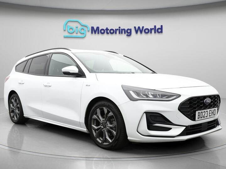 Ford Focus 1.0T EcoBoost ST-Line Euro 6 (s/s) 5dr