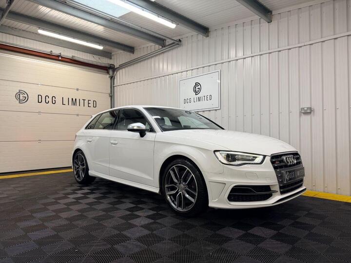 Audi S3 2.0 TFSI Sportback S Tronic Quattro Euro 6 (s/s) 5dr (Nav)