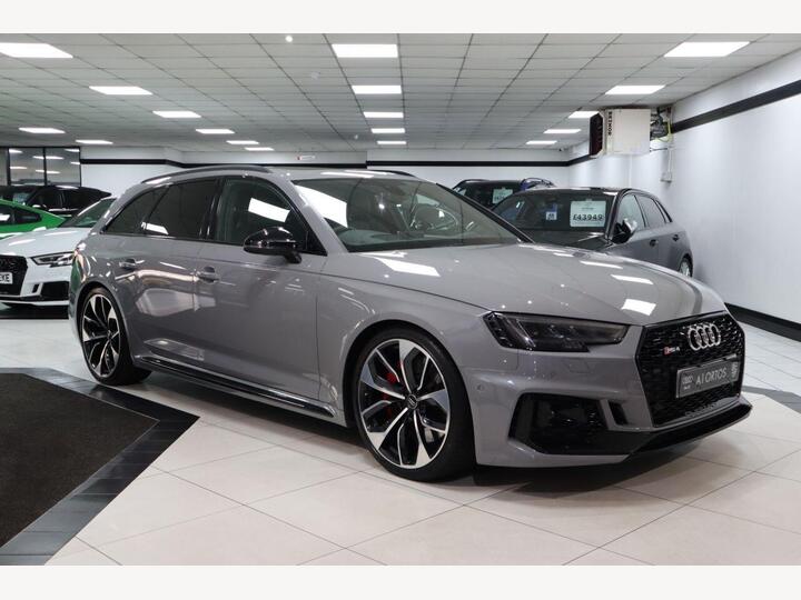 Audi RS4 AVANT 2.9 TFSI V6 Tiptronic Quattro Euro 6 (s/s) 5dr Audi RS4 AVANT 2.9 TFSI V6 Tiptronic Quattro Euro 6 (s/s) 5dr