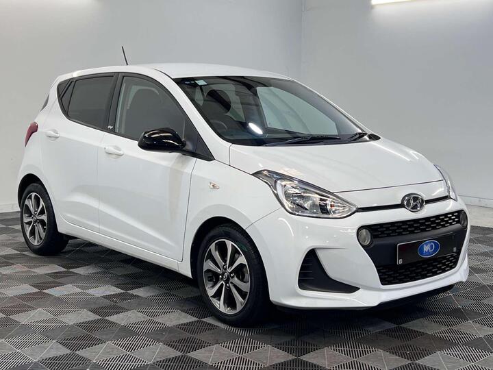 Hyundai I10 1.0 Play Euro 6 5dr Hyundai I10 1.0 Play Euro 6 5dr