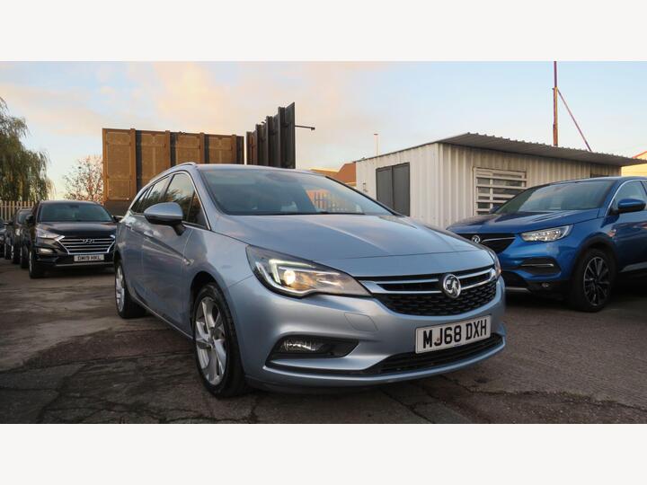 Vauxhall Astra 1.4i Turbo SRi Nav Sports Tourer Euro 6 5dr Vauxhall Astra 1.4i Turbo SRi Nav Sports Tourer Euro 6 5dr