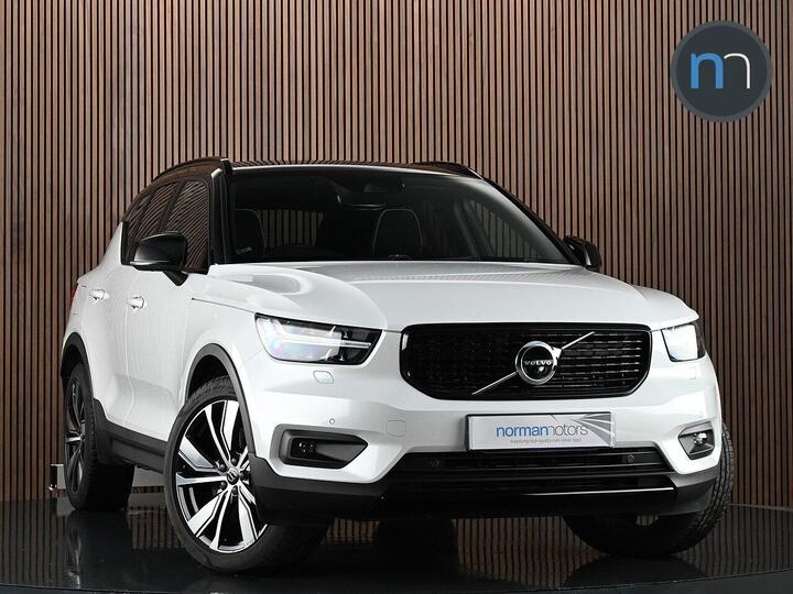 Volvo XC40 1.5h T5 Recharge 10.7kWh Ultimate Dark Auto Euro 6 (s/s) 5dr