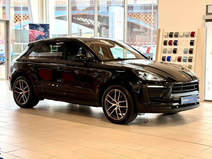 Porsche Macan 2.0T PDK 4WD Euro 6 (s/s) 5dr