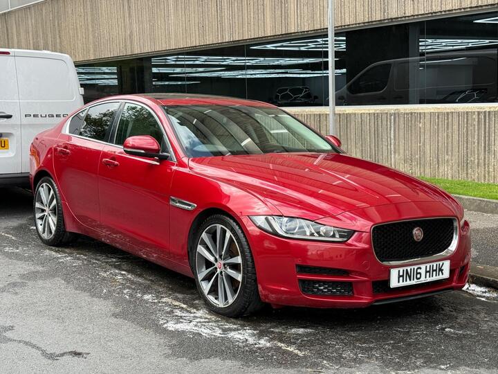 Jaguar XE 2.0d Portfolio Auto Euro 6 (s/s) 4dr