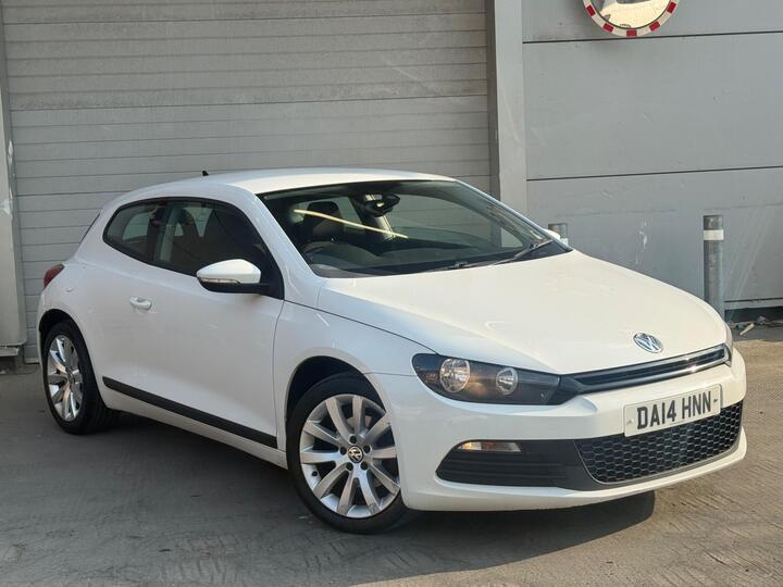 Volkswagen Scirocco 2.0 TDI BlueMotion Tech Euro 5 (s/s) 3dr (Nav)