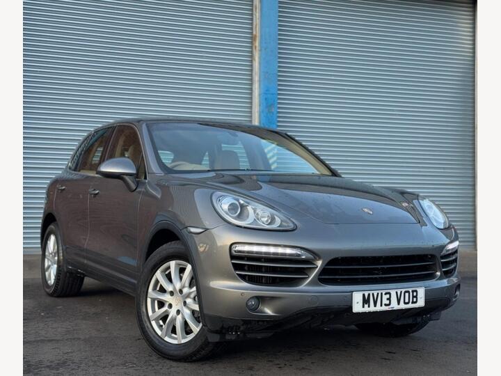Porsche CAYENNE 3.0 TD V6 Tiptronic 4WD Euro 5 (s/s) 5dr Porsche CAYENNE 3.0 TD V6 Tiptronic 4WD Euro 5 (s/s) 5dr