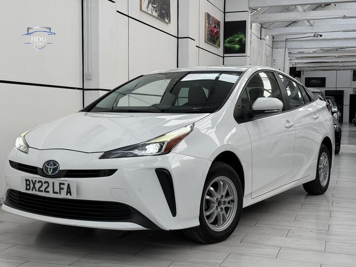 Toyota Prius 1.8 VVT-h Excel CVT Euro 6 (s/s) 5dr (15in Alloy)