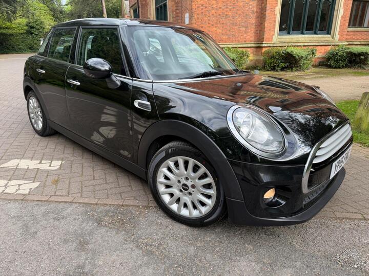MINI Hatch 1.5 Cooper D Auto Euro 6 (s/s) 5dr