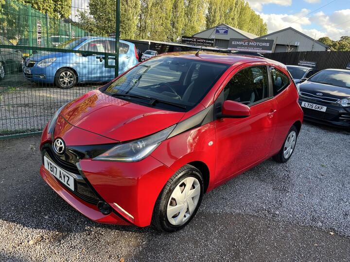 Toyota AYGO 1.0 VVT-i X-play Euro 6 3dr
