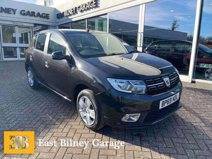 Dacia SANDERO 0.9 TCe Comfort Euro 6 (s/s) 5dr Dacia SANDERO 0.9 TCe Comfort Euro 6 (s/s) 5dr