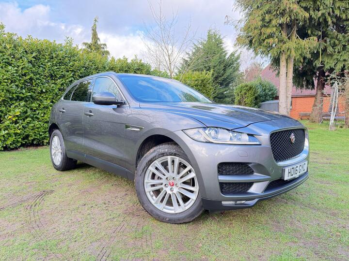 Jaguar F-PACE 2.0 D180 Portfolio Auto AWD Euro 6 (s/s) 5dr