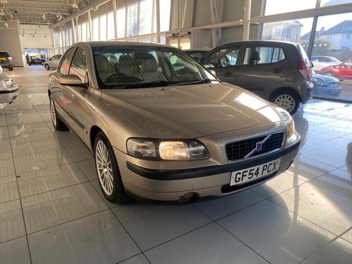 Volvo S60 2.0T S 4dr