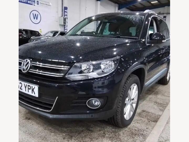 Volkswagen Tiguan 2.0 TDI BlueMotion Tech SE DSG 4WD Euro 5 (s/s) 5dr
