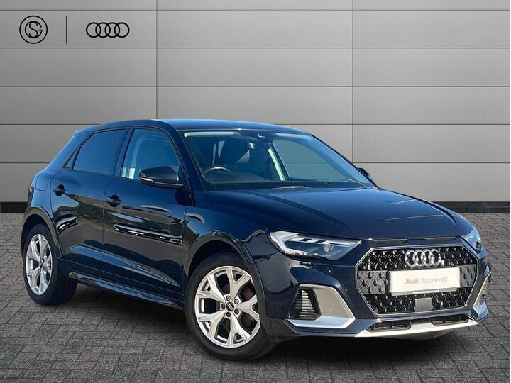 Audi A1 Citycarver 1.5 TFSI 35 Citycarver Euro 6 (s/s) 5dr