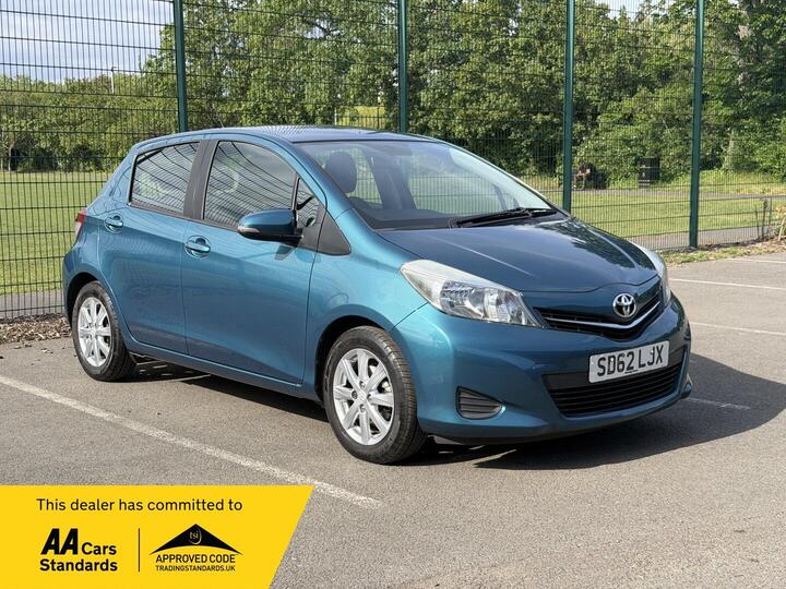 Toyota Yaris 1.33 Dual VVT-i TR Multidrive S Euro 5 5dr