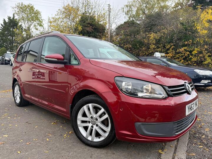 Volkswagen Touran 1.6 TDI SE Euro 5 5dr Volkswagen Touran 1.6 TDI SE Euro 5 5dr