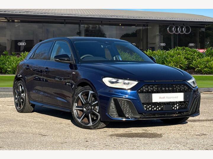 Audi A1 Sportback 1.5 TFSI 35 Black Edition Sportback S Tronic Euro 6 (s/s) 5dr