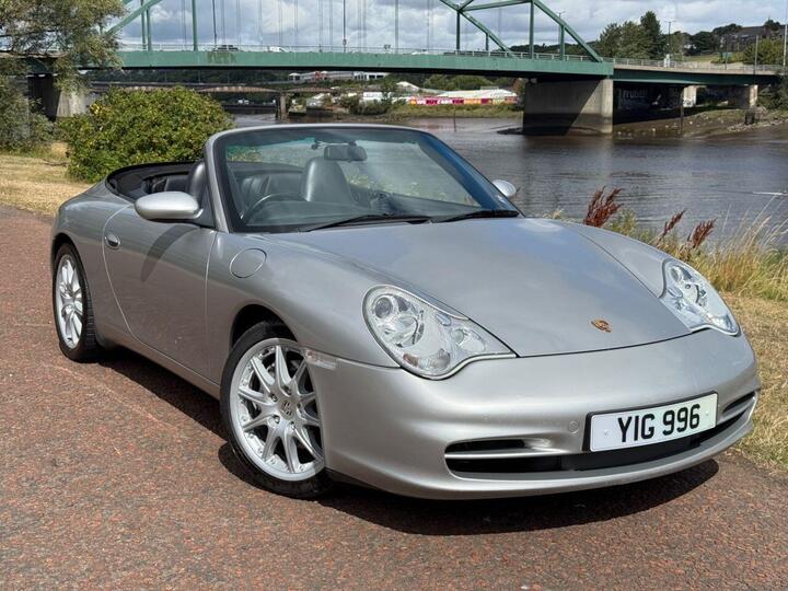 Porsche 911 911 CARRERA 4 CABRIOLET 18" ALLOYS MICHELIN TYRES