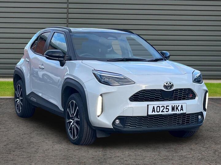 Toyota Yaris Cross 1.5 VVT-h GR SPORT E-CVT Euro 6 (s/s) 5dr