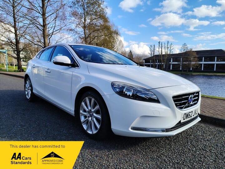 Volvo V40 1.6 T3 SE Euro 5 (s/s) 5dr