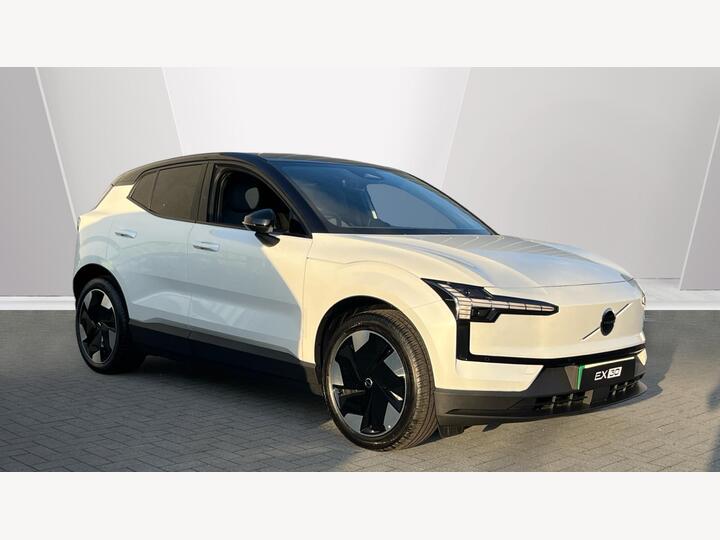 Volvo EX30 Twin Performance 69kWh Plus Auto AWD 5dr