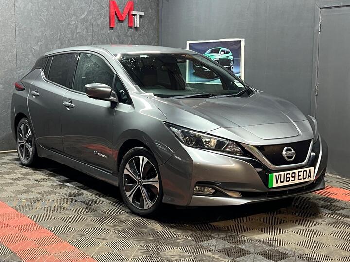 Nissan Leaf 40kWh N-Connecta Auto 5dr