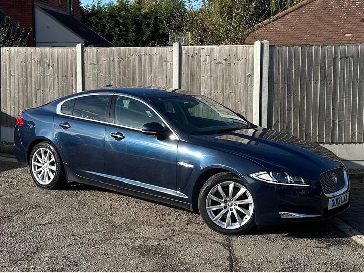 Jaguar XF 2.2d Premium Luxury Auto Euro 5 (s/s) 4dr