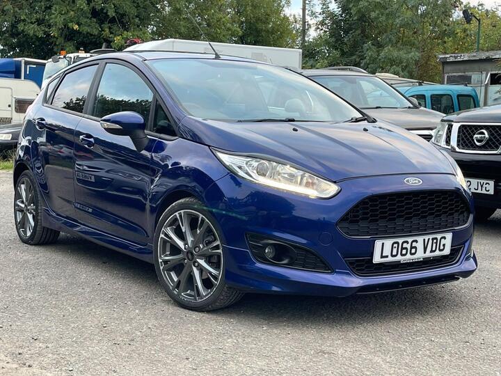 Ford Fiesta 1.0T EcoBoost ST-Line Euro 6 (s/s) 5dr