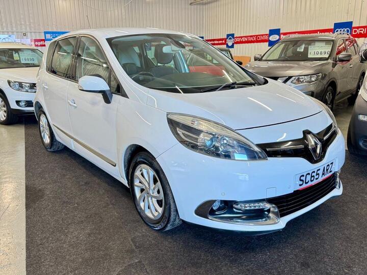 Renault SCENIC 1.5 DCi Dynamique Nav Euro 6 (s/s) 5dr Renault SCENIC 1.5 DCi Dynamique Nav Euro 6 (s/s) 5dr