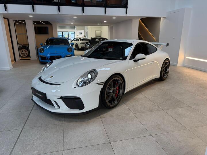Porsche 911 4.0 991 GT3 PDK Euro 6 2dr Porsche 911 4.0 991 GT3 PDK Euro 6 2dr