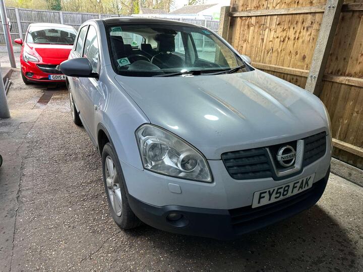 Nissan QASHQAI 2.0 Tekna 2WD 5dr