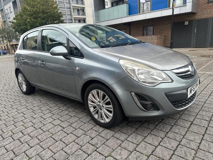 Vauxhall Corsa 1.4 16V SE Euro 5 5dr