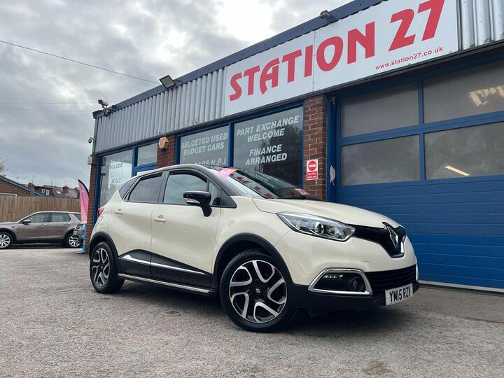 Renault Captur 1.5 DCi ENERGY Dynamique S Nav Euro 6 (s/s) 5dr Renault Captur 1.5 DCi ENERGY Dynamique S Nav Euro 6 (s/s) 5dr
