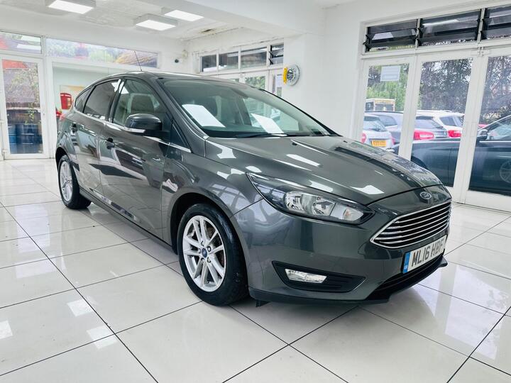 Ford Focus 1.0T EcoBoost Zetec Euro 6 (s/s) 5dr