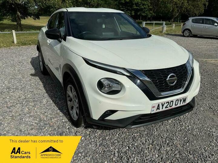 Nissan Juke 1.0 DIG-T N-Connecta Euro 6 (s/s) 5dr