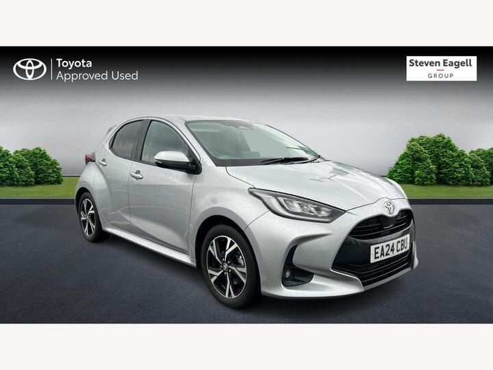 Toyota Yaris 1.5 VVT-h Design E-CVT Euro 6 (s/s) 5dr