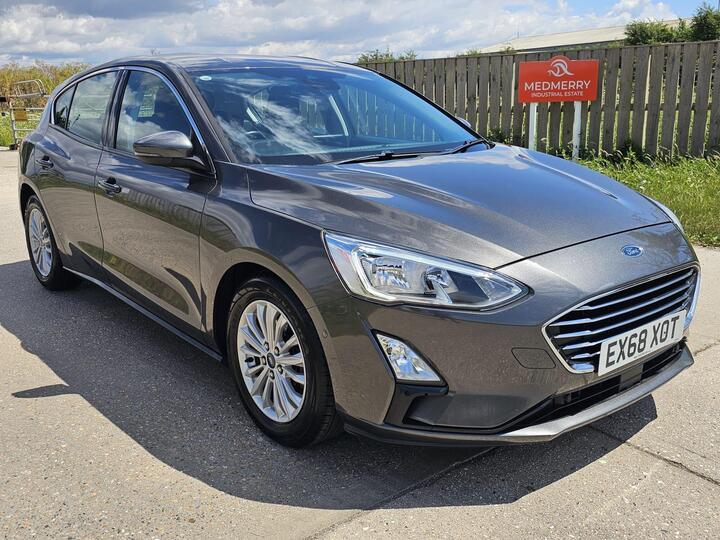 Ford Focus 1.0T EcoBoost Titanium Euro 6 (s/s) 5dr