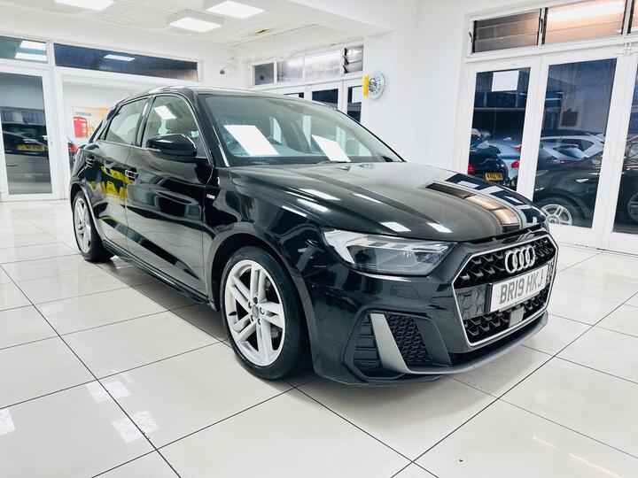 Audi A1 1.5 TFSI 35 S Line Sportback Euro 6 (s/s) 5dr