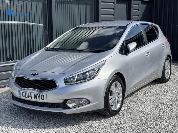 Kia Ceed 1.6 GDi EcoDynamics 3 Euro 5 (s/s) 5dr