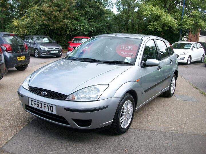 Ford Focus 1.6i 16v LX 5dr