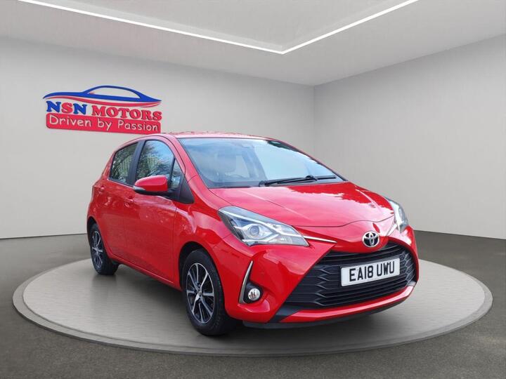 Toyota YARIS 1.5 VVT-i Icon Tech Euro 6 5dr