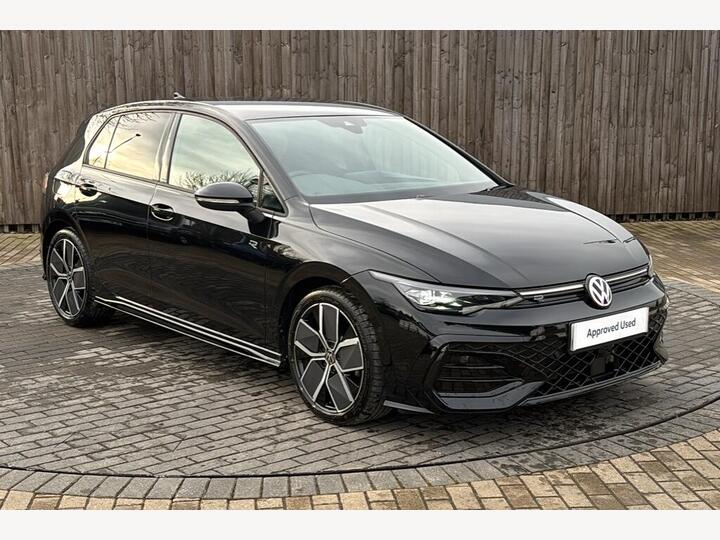Volkswagen GOLF 1.5 ETSI MHEV Black Edition DSG Euro 6 (s/s) 5dr