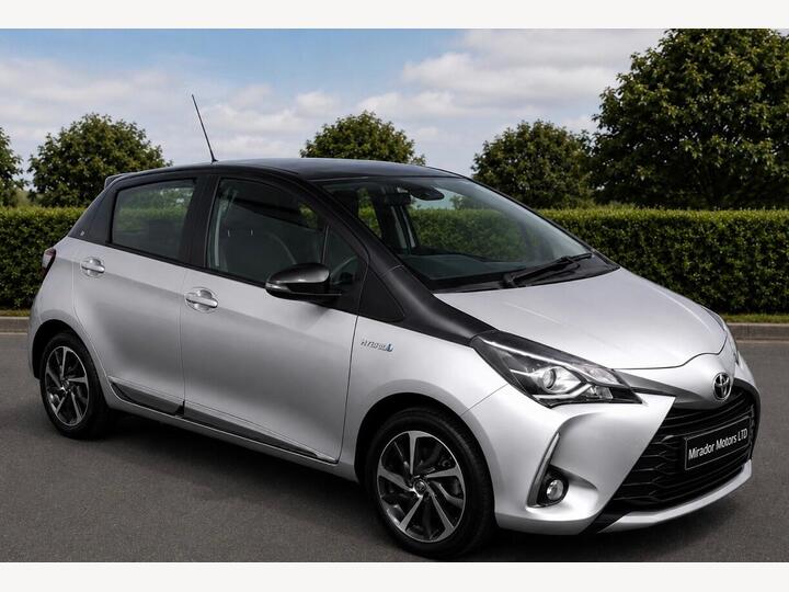 Toyota Yaris 1.5 VVT-h Y20 E-CVT Euro 6 (s/s) 5dr