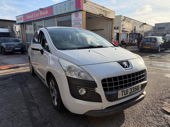 Peugeot 3008 1.6 HDi Sport EGC Euro 5 5dr Peugeot 3008 1.6 HDi Sport EGC Euro 5 5dr