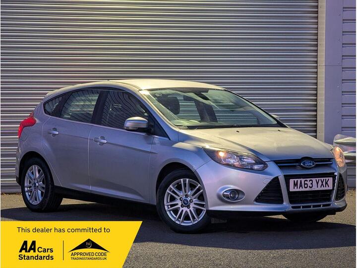 Ford Focus 1.6 Titanium Powershift Euro 5 5dr