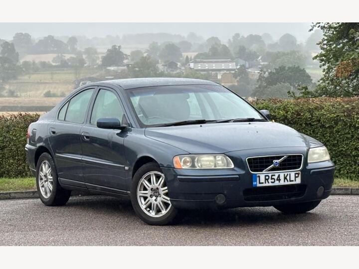 Volvo S60 2.0T S 4dr