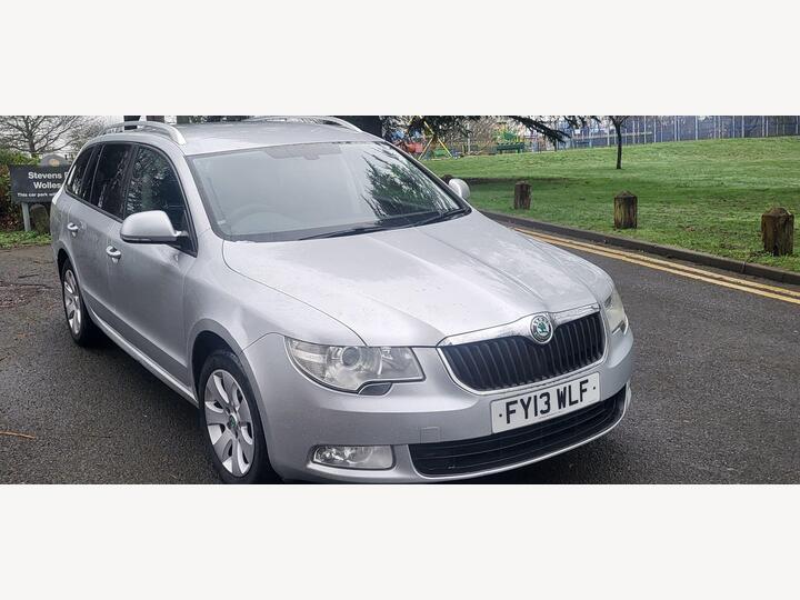 Skoda Superb 2.0 TDI S DSG Euro 5 5dr